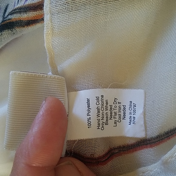 Scarf - Picture 4 of 4